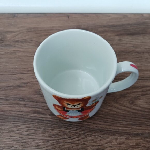 Vintage REUTTER PORZELLAN TEDDY BEAR girl  Daisy Mug Cup W. Germany Dirndl - Picture 2 of 5